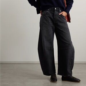 Citizens of humanity horseshoe barrel leg jeans in black 27